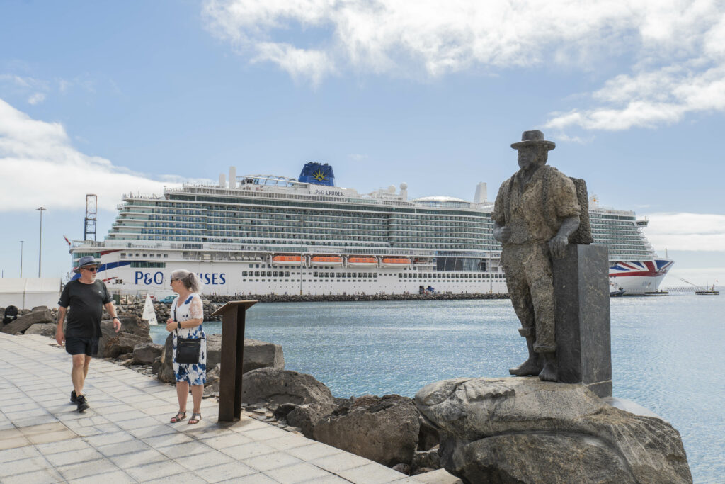 The ‘Discover Puerto’ plan launches to energize the cruise season in Puerto del Rosario.
